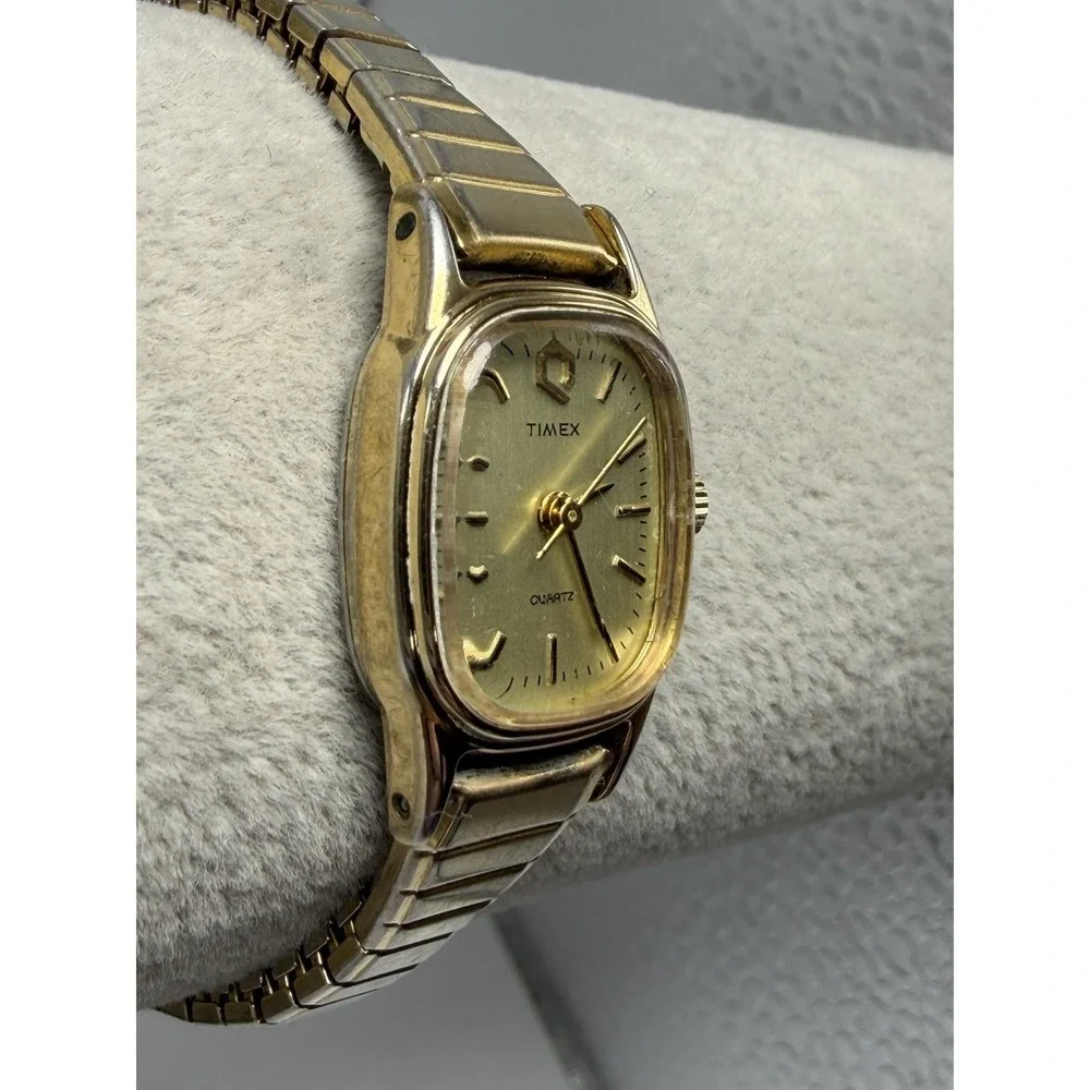 Timex Q New Battery S Cell Ladies Watch Vintage‎ 17MM 6